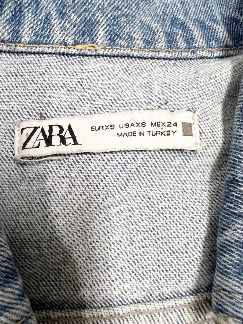 Zara Womens Medium Wash Denim Long Sleeve Denim Jumpsuit Size XS - Picture 4 of 7